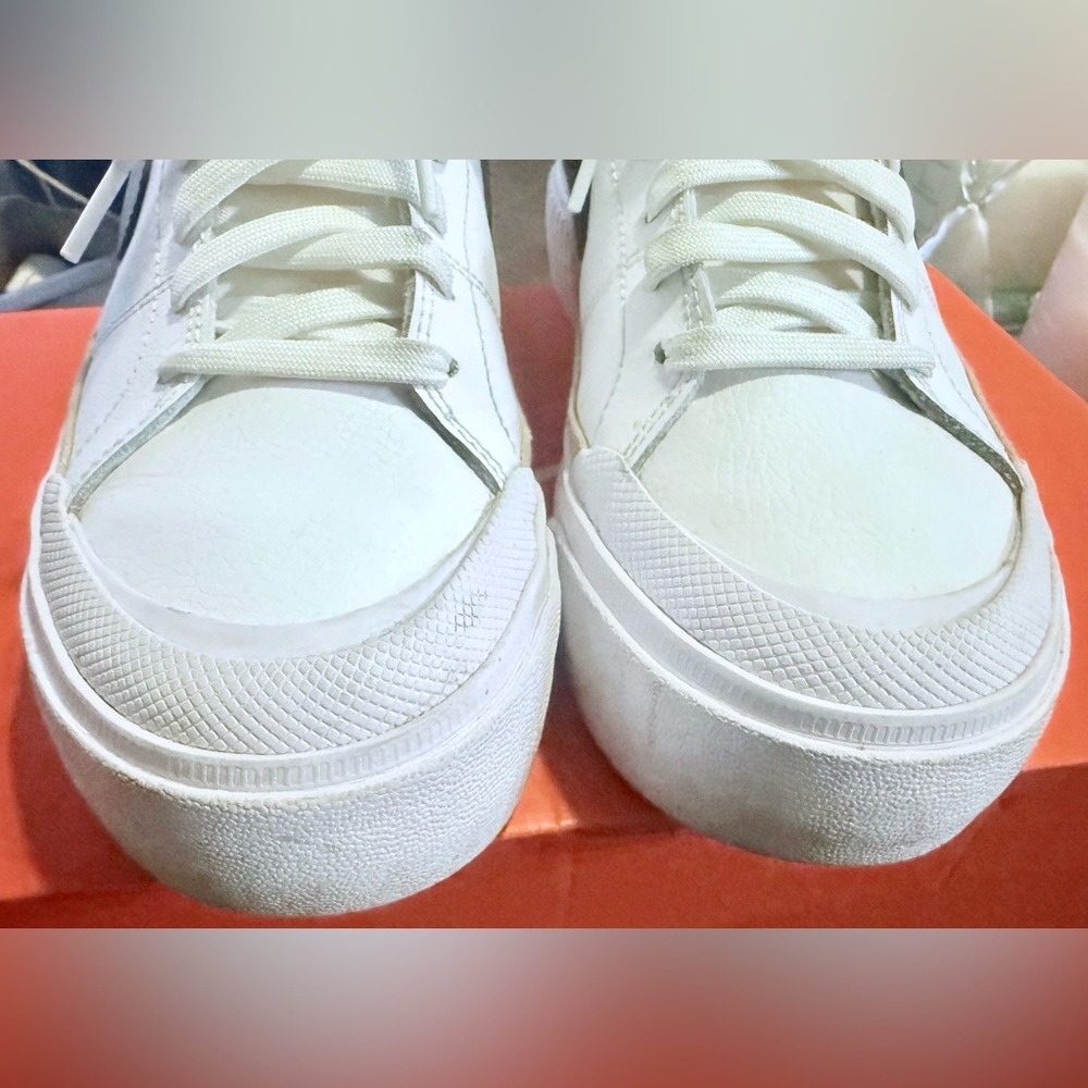 Nike Court Legacy Lift
Women's Shoes size 7.5 - Picture 10 of 13